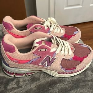 New Balance 2002r Protection Pack Pink